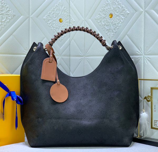 fashion 5a the tote bag handbags designer l full leather flowers punched braided wrist double hanging brand women's satchel large bag
fashion 5a the tote bag handbags designer l full leather flowers punched braided wrist double hanging brand women's satchel large bag