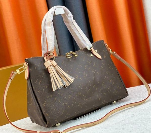 designer bags lymington handbags totes women shoulder crossbody bag fashion real leather letter printing messenger wallet shopping purse sat
designer bags lymington handbags totes women shoulder crossbody bag fashion real leather letter printing messenger wallet shopping purse sat
