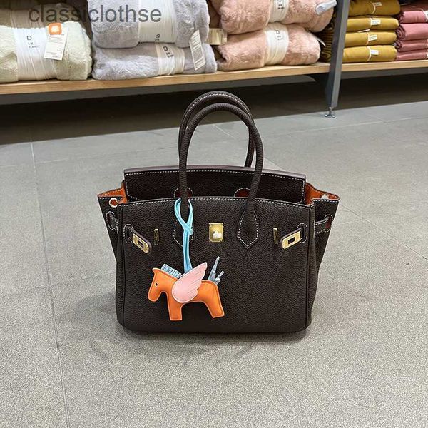 original edition designer herms briks bags online store togo leather ebony bag with orange hand inside fashionable layer cowhide commuter cr
original edition designer herms briks bags online store togo leather ebony bag with orange hand inside fashionable layer cowhide commuter cr
