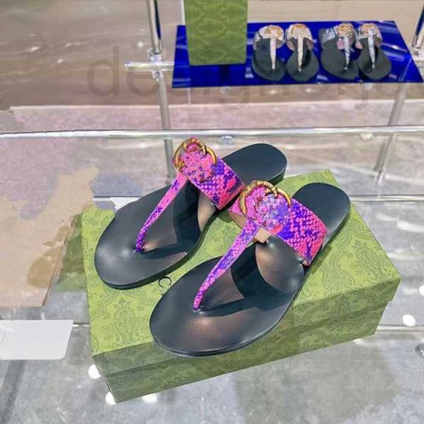 slippers designer men slippers summer beach slipper women shoes slides letter womens flat shoe metal button sandals lazy lady large size 35-, Black
slippers designer men slippers summer beach slipper women shoes slides letter womens flat shoe metal button sandals lazy lady large size 35-, Black