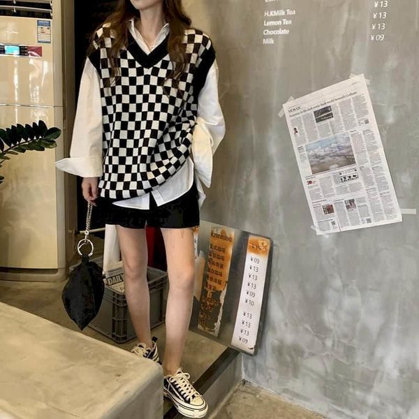 women's vests spring and autumn v-neck sleeveless women's sweater vintage harajuku japanese fashion 90s apparel oversized plaid 2, Black;white
women's vests spring and autumn v-neck sleeveless women's sweater vintage harajuku japanese fashion 90s apparel oversized plaid 2, Black;white