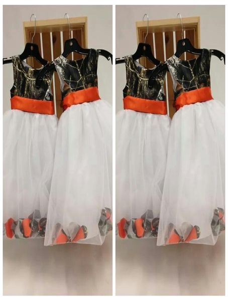 oneck camo tulle skirt flower girls dresses petal adorned birthday party gowns camouflage satin real tree formal k9216181, White;blue
oneck camo tulle skirt flower girls dresses petal adorned birthday party gowns camouflage satin real tree formal k9216181, White;blue