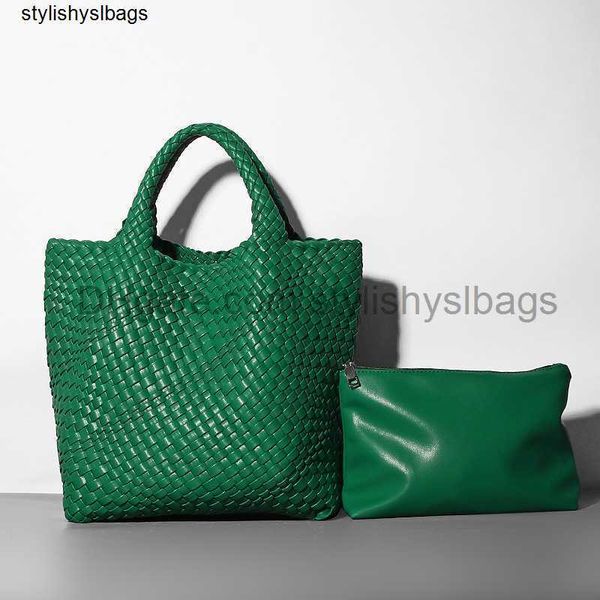 totes 2023 new fashion bucket bags women's totes bag for female big handbags and purses business work luxury hobos designer beach bag 0
totes 2023 new fashion bucket bags women's totes bag for female big handbags and purses business work luxury hobos designer beach bag 0