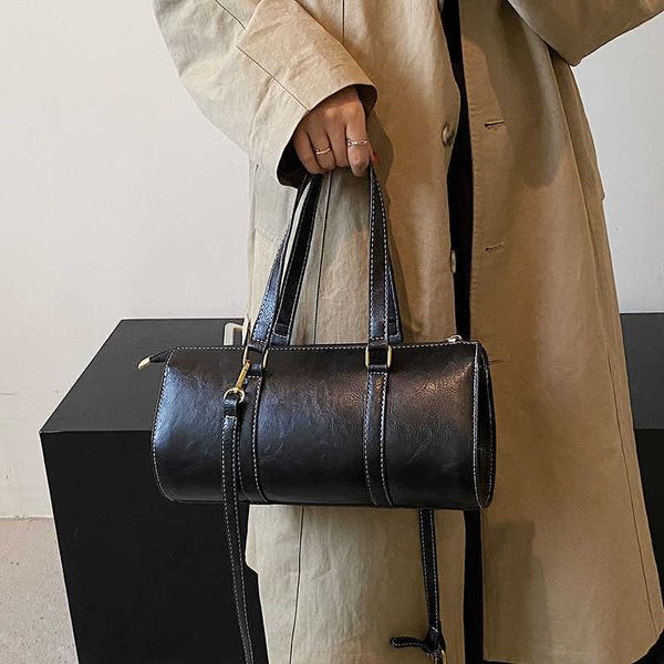 shoulder bags barrel for women winter trend side bag vintage small leather crossbody bucket handbags and purses 230322
shoulder bags barrel for women winter trend side bag vintage small leather crossbody bucket handbags and purses 230322