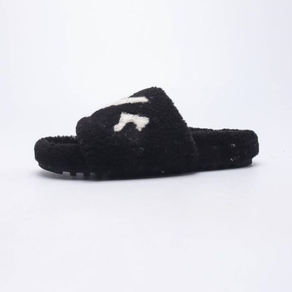 luxury designer slides fashion women wool sandals warmful comfort cotton slippers woman slippers shoes autumn winter slides scuffs sandal wi, Black
luxury designer slides fashion women wool sandals warmful comfort cotton slippers woman slippers shoes autumn winter slides scuffs sandal wi, Black