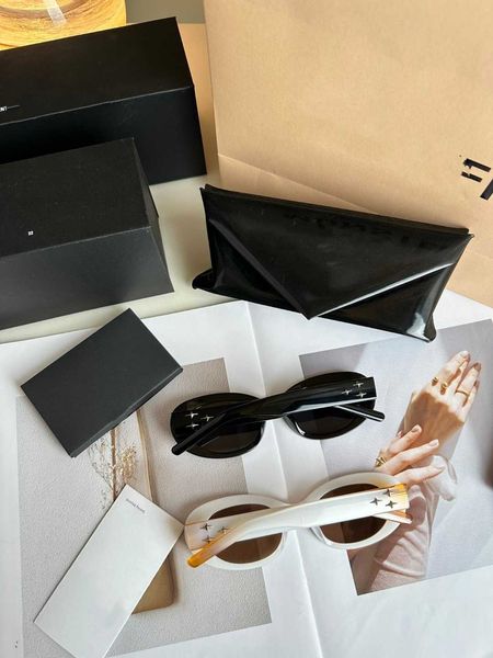 2023 new women's small face sun uv resistant oval stars burst sunglasses advanced sense, White;black
2023 new women's small face sun uv resistant oval stars burst sunglasses advanced sense, White;black