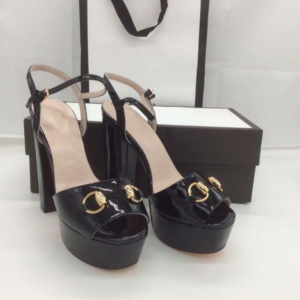 classic designer g sandals women heel slippers leather flip flops luxury ggity fashion letters woman gfsdfsd, Black
classic designer g sandals women heel slippers leather flip flops luxury ggity fashion letters woman gfsdfsd, Black