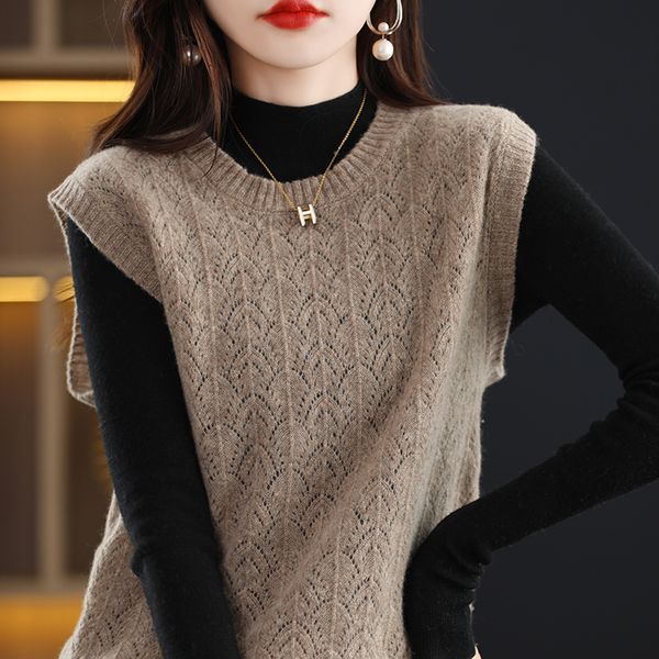 women's vests spring and summer women's round neck brushed knitted wool hollow solid loose thin full matching sweater tank 230330, Black;white
women's vests spring and summer women's round neck brushed knitted wool hollow solid loose thin full matching sweater tank 230330, Black;white