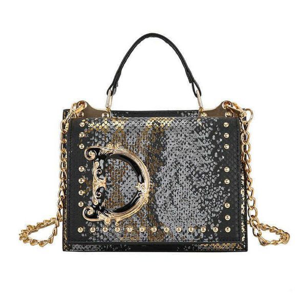 luxury bag crossbody designer bags women chain handbag vintage letters print shopping tote purse party evening lady shoulder messenger bag 2
luxury bag crossbody designer bags women chain handbag vintage letters print shopping tote purse party evening lady shoulder messenger bag 2