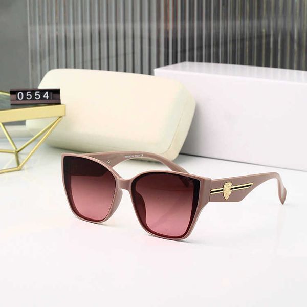 frames 2023 square large frame women's new tiktok net red same glasses men's overseas sunglasses, White;black
frames 2023 square large frame women's new tiktok net red same glasses men's overseas sunglasses, White;black