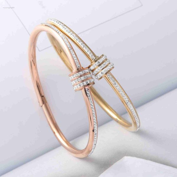 bangle baojia fashion titanium steel bracelet with color retention stainless version 2xua, Black
bangle baojia fashion titanium steel bracelet with color retention stainless version 2xua, Black