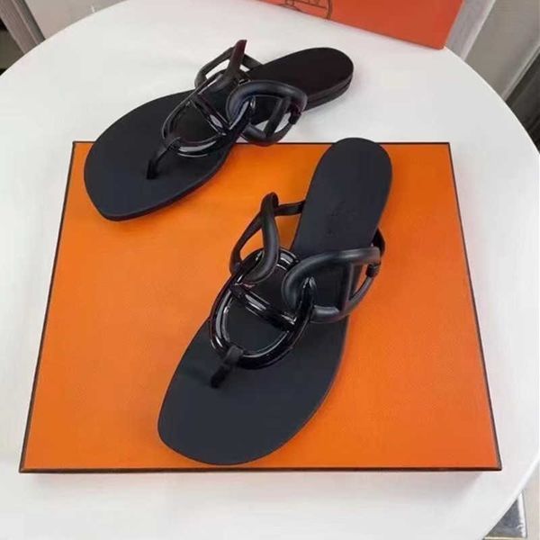 women egerie slipper designer flat sandals beach flip flop jelly flat new female casual family summer shoes net red 4cai
women egerie slipper designer flat sandals beach flip flop jelly flat new female casual family summer shoes net red 4cai