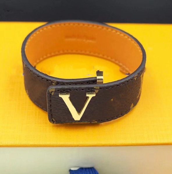 letter leather bracelet personality classic highquality gold buckle bracelet couple bracelet jewelry charm bracelets supply2779693, Black
letter leather bracelet personality classic highquality gold buckle bracelet couple bracelet jewelry charm bracelets supply2779693, Black