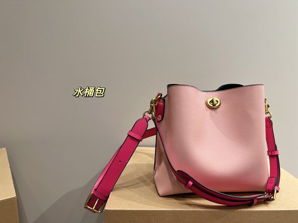 koujia 2023 new women's handbag designer bag fashion atmosphere bucket bag large capacity shopping bag
koujia 2023 new women's handbag designer bag fashion atmosphere bucket bag large capacity shopping bag