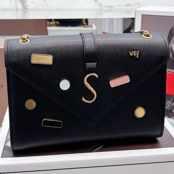 2023 new designer bag genuine leather large capacity shoulder bag women's handheld bag retro textured one shoulder tote
2023 new designer bag genuine leather large capacity shoulder bag women's handheld bag retro textured one shoulder tote