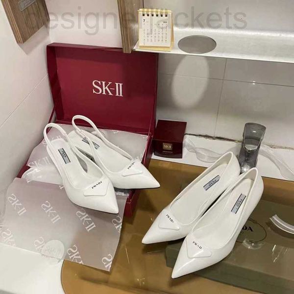 sandals designer pointed toe high heels, women's soft cow patent leather single shoes, sandals, full package ejey, Black
sandals designer pointed toe high heels, women's soft cow patent leather single shoes, sandals, full package ejey, Black