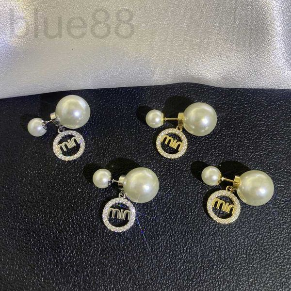 charm designer letter round pearl earrings a multi wear light luxury premium sense small design 7cnf, Golden
charm designer letter round pearl earrings a multi wear light luxury premium sense small design 7cnf, Golden