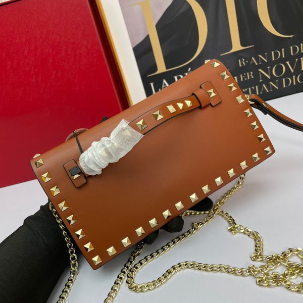 women bags fashion stud purse version handbags great cowhide shoulderbags cool style lady shoulderbags lady purse girl tote bags great quali
women bags fashion stud purse version handbags great cowhide shoulderbags cool style lady shoulderbags lady purse girl tote bags great quali