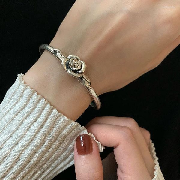 designer bracelet bangle ventfille silver color rose bracelet for women girl birthaday gift flower korean ins fashion charm jewelry drop, Black
designer bracelet bangle ventfille silver color rose bracelet for women girl birthaday gift flower korean ins fashion charm jewelry drop, Black