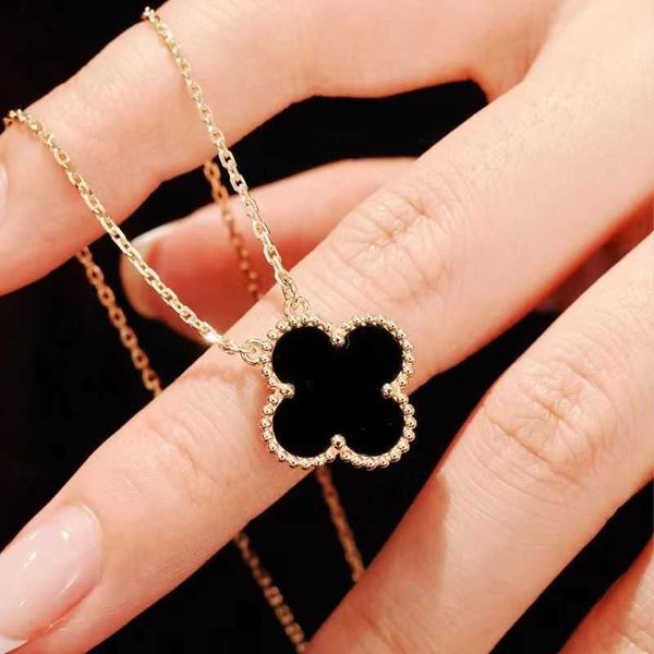 van clover necklace four leaf clover pendant chain grass necklace gold colorless collar chain simple fashion trend gift 2023, Silver
van clover necklace four leaf clover pendant chain grass necklace gold colorless collar chain simple fashion trend gift 2023, Silver
