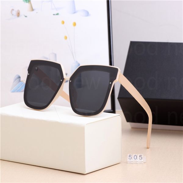 luxury sunglasses designer sunglasses for women goggles premium glasses for womens glasses frame retro metal sunglasses with box, White;black
luxury sunglasses designer sunglasses for women goggles premium glasses for womens glasses frame retro metal sunglasses with box, White;black