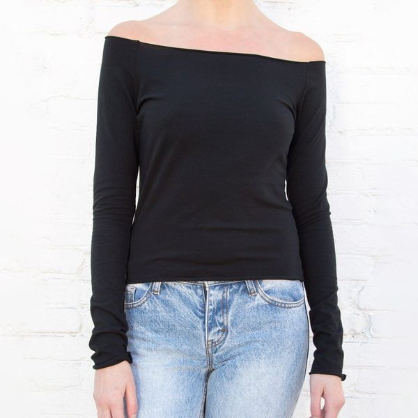 women's t-shirt vintage solid slim t-shirt women autumn shoulder out long sleeve tee female retro streetwear cotton t 230331, White
women's t-shirt vintage solid slim t-shirt women autumn shoulder out long sleeve tee female retro streetwear cotton t 230331, White