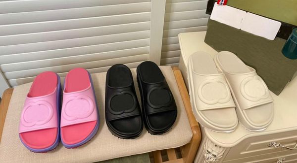 women's rubber designer slippers shoes summer beach outdoor cool slipper fashion wide luxury slides lady household slide flat flip flop, Black
women's rubber designer slippers shoes summer beach outdoor cool slipper fashion wide luxury slides lady household slide flat flip flop, Black