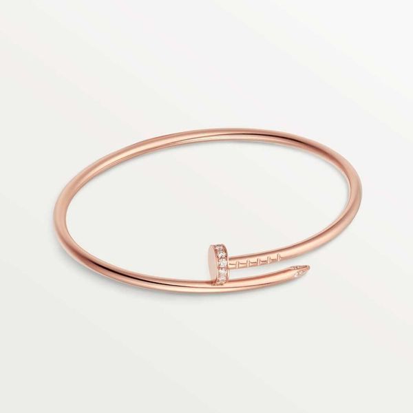 2023 designer bracelet carti bangle jewelry classic family full diamond titanium steel bracelet fashion trend versatile men's and women, Black
2023 designer bracelet carti bangle jewelry classic family full diamond titanium steel bracelet fashion trend versatile men's and women, Black
