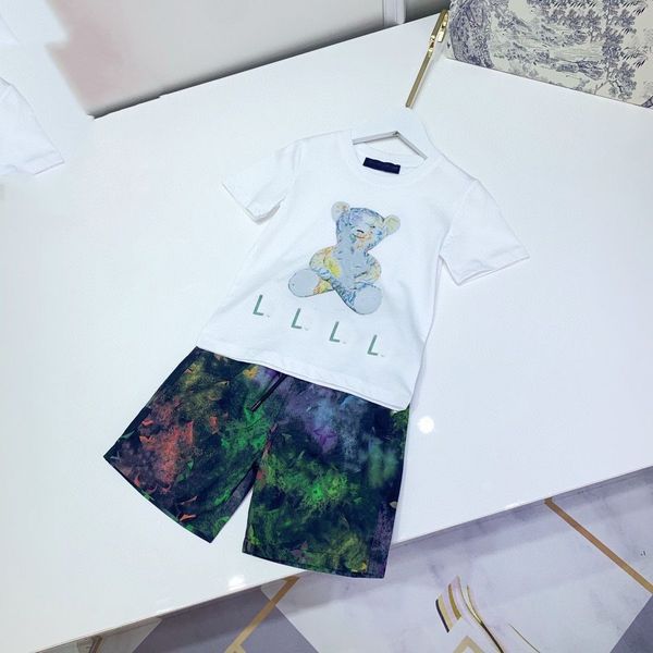 kids designer set 2pics kid t shirt graffiti design baby clothes luxury brand toddler sets girls boys cloth summer tee short sleeve with let, White
kids designer set 2pics kid t shirt graffiti design baby clothes luxury brand toddler sets girls boys cloth summer tee short sleeve with let, White