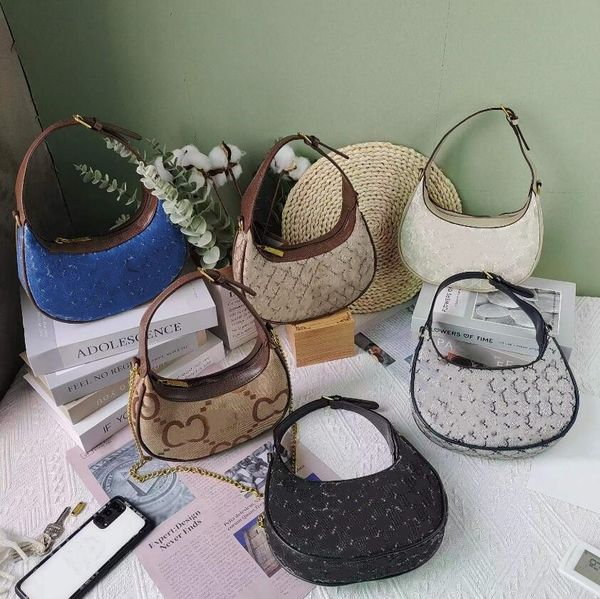fashion shoulder bags women crossbody underarm bag designer handbags luxurys crescent bag quality moon handbag lady totes purse
fashion shoulder bags women crossbody underarm bag designer handbags luxurys crescent bag quality moon handbag lady totes purse
