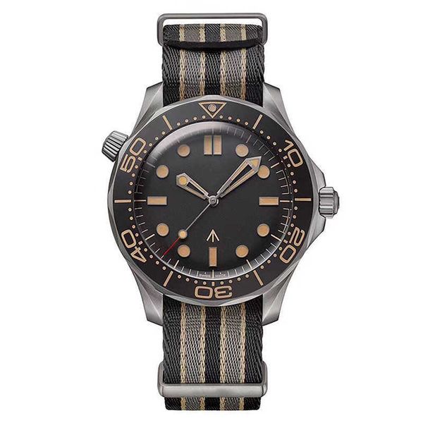 luxury watch for men 007 same james bond 007 men's black ceramic bezel mechanical watches stainless steel watch bracelet, Slivery;brown
luxury watch for men 007 same james bond 007 men's black ceramic bezel mechanical watches stainless steel watch bracelet, Slivery;brown