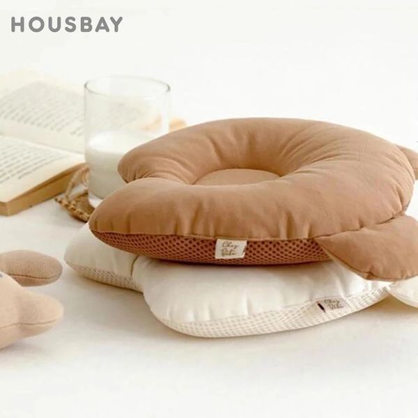 pillows child born sleep support concave nursing cute bear ear design white grid baby head cushion 230331
pillows child born sleep support concave nursing cute bear ear design white grid baby head cushion 230331