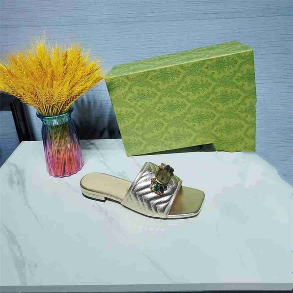 fashion slippers 2023 ggity luxury design summer men and women flat shoes thick sole leather rubber letter logo casual cartoon slippers 05-0, Black
fashion slippers 2023 ggity luxury design summer men and women flat shoes thick sole leather rubber letter logo casual cartoon slippers 05-0, Black