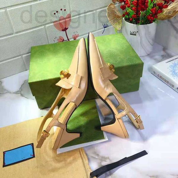 sandals designer summer luxury womens sandals high heels leather with fashion banquet women shoe metal pointed wedding shoes 5.5cm d93x, Black
sandals designer summer luxury womens sandals high heels leather with fashion banquet women shoe metal pointed wedding shoes 5.5cm d93x, Black