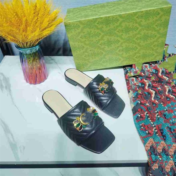 fashion slippers 2023 ggity luxury design summer men and women flat shoes thick sole leather rubber letter logo casual cartoon slippers 05-0, Black
fashion slippers 2023 ggity luxury design summer men and women flat shoes thick sole leather rubber letter logo casual cartoon slippers 05-0, Black