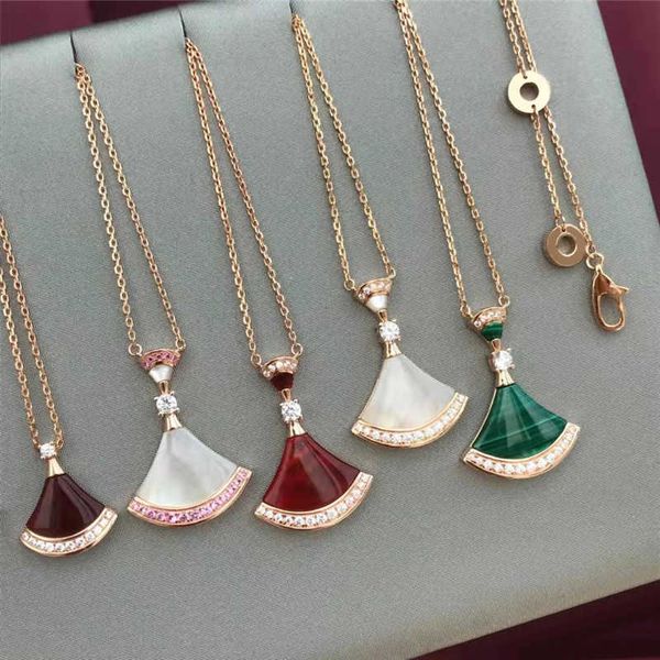 fashion luxury designer fan necklace diamond white pink green chalcedony small skirt women's elegant jewelry women's valentine, Black
fashion luxury designer fan necklace diamond white pink green chalcedony small skirt women's elegant jewelry women's valentine, Black