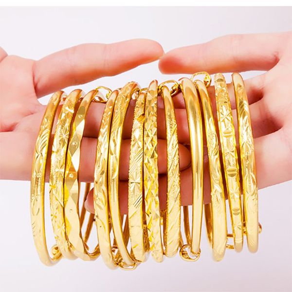 womens gold curb bracelet designer fashion bracelets brass gold luxury jewelry mothers day gift bracelet non fading craft designer jewelry, Black
womens gold curb bracelet designer fashion bracelets brass gold luxury jewelry mothers day gift bracelet non fading craft designer jewelry, Black