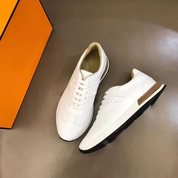 fashion designer casual shoes men crew tpu bottom running sneakers italy catwalk elastic band low white black soft leather lightness casuals
fashion designer casual shoes men crew tpu bottom running sneakers italy catwalk elastic band low white black soft leather lightness casuals