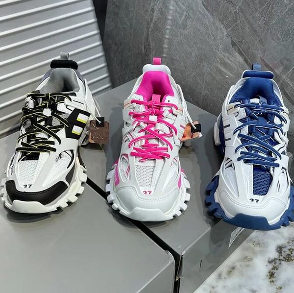 designer casual shoes for men and women track 3 3.0 three-layer white and black sneakers tess.s leather sneakers nylon printed
designer casual shoes for men and women track 3 3.0 three-layer white and black sneakers tess.s leather sneakers nylon printed