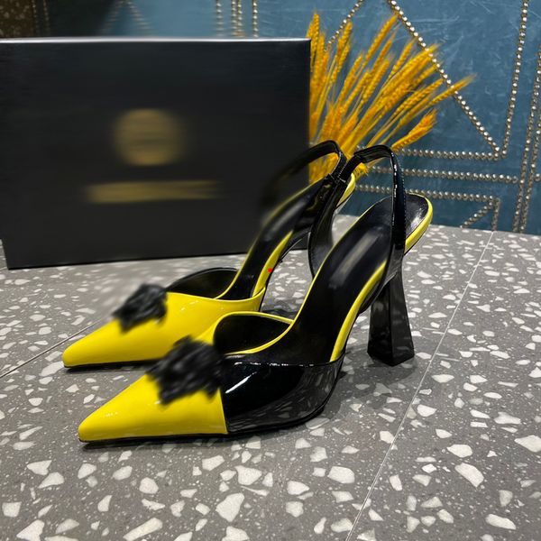 2023 fashion dress shoes diamond decorated ring buckle flat high heels pointy crystal diamond sandals pumps blue stilettos shine toe tip ita, Black
2023 fashion dress shoes diamond decorated ring buckle flat high heels pointy crystal diamond sandals pumps blue stilettos shine toe tip ita, Black