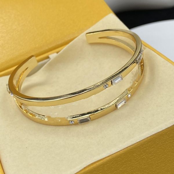 designer carved jewellery men women thick jewellerys fashion luxury letter couple wedding gift party, Silver
designer carved jewellery men women thick jewellerys fashion luxury letter couple wedding gift party, Silver
