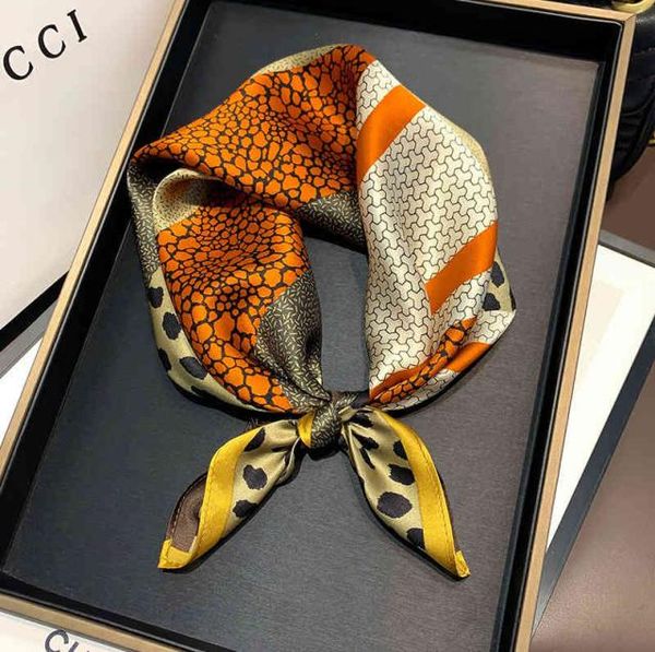 fashion hair scarf women handkerchief printed female square head bandana 100 pure silk scarves beach shawls wraps 5353cm2768555, Blue;gray
fashion hair scarf women handkerchief printed female square head bandana 100 pure silk scarves beach shawls wraps 5353cm2768555, Blue;gray