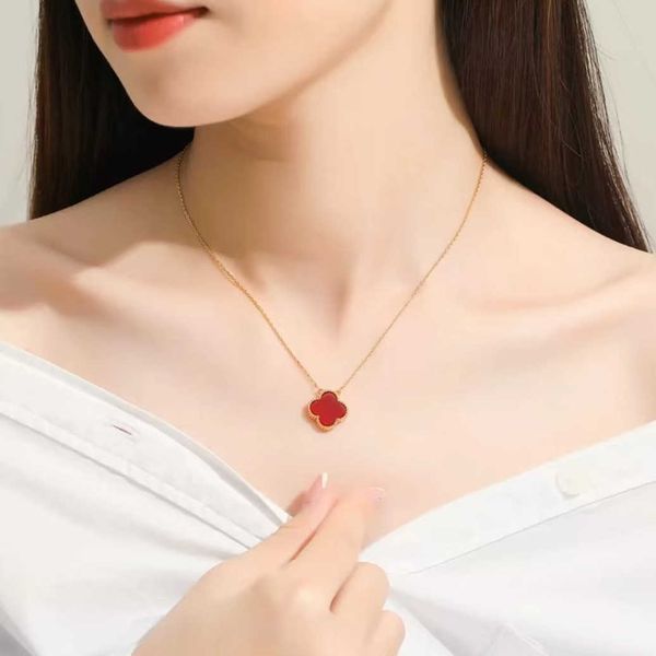 clover necklace designer four leaf clover pendant chain women's sterling sier collar chain light small jumper gift for girlfriend quali, Silver
clover necklace designer four leaf clover pendant chain women's sterling sier collar chain light small jumper gift for girlfriend quali, Silver