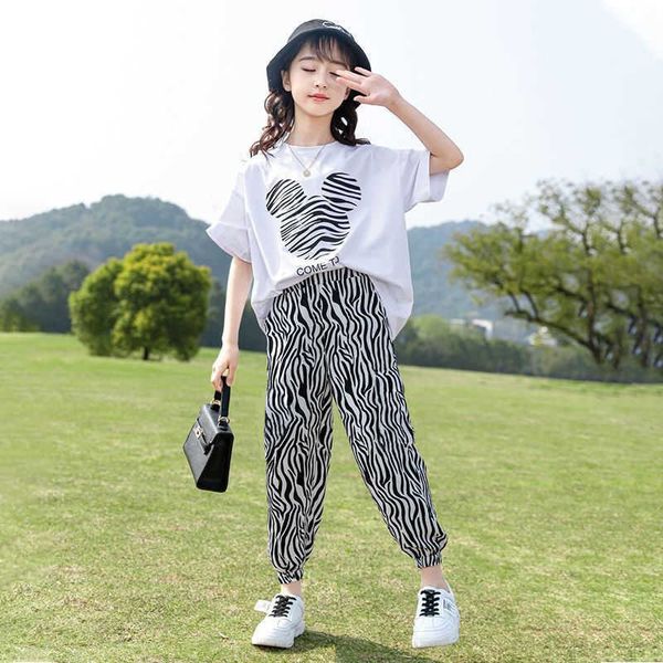 summer casual kids tees sets girls white cartoon t-shirt with zebra jogger pants set children 2 pieces clothing 3-14 years p230331
summer casual kids tees sets girls white cartoon t-shirt with zebra jogger pants set children 2 pieces clothing 3-14 years p230331