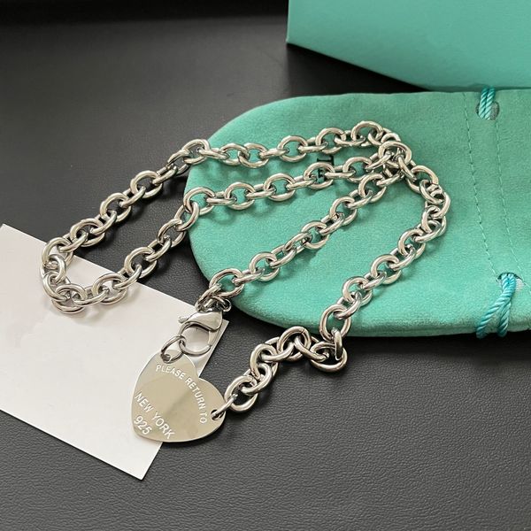 designer choker heart necklace for women correct brand logo circle delicate fashion stainless steel gift luxury quality gifts family friend, Golden;silver
designer choker heart necklace for women correct brand logo circle delicate fashion stainless steel gift luxury quality gifts family friend, Golden;silver