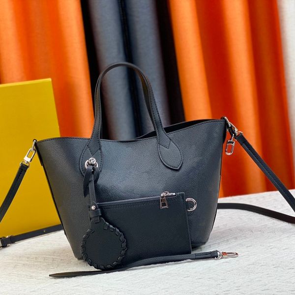 fashion handbag versatile women's shoulder bag cutout logo design 2-piece crossbody bag
fashion handbag versatile women's shoulder bag cutout logo design 2-piece crossbody bag