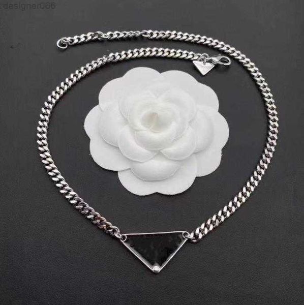 womens mens luxury designer necklace chain fashion jewelry black white p triangle pendant design party silver hip hop punk men necklaces nam
womens mens luxury designer necklace chain fashion jewelry black white p triangle pendant design party silver hip hop punk men necklaces nam