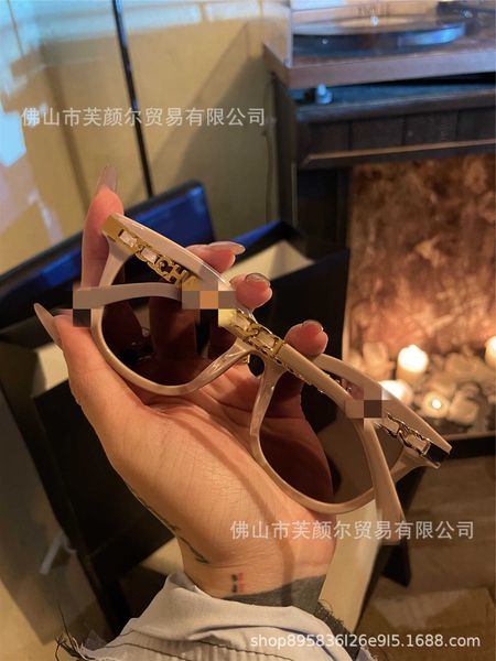 frames xiaoxiangjia star net red same style sheepskin woven leg fashion box sunglasses female ch0780, White;black
frames xiaoxiangjia star net red same style sheepskin woven leg fashion box sunglasses female ch0780, White;black