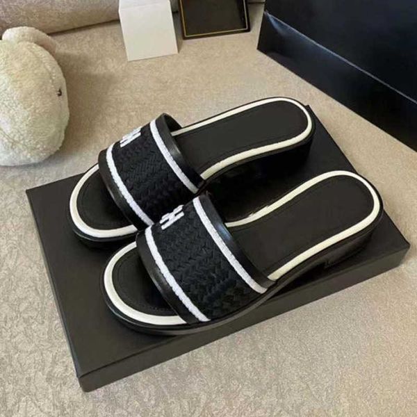 designer c luxurys shoes slipper slides for women fashion classic black sandals heatshoes beach lightweight slippers resorts
designer c luxurys shoes slipper slides for women fashion classic black sandals heatshoes beach lightweight slippers resorts