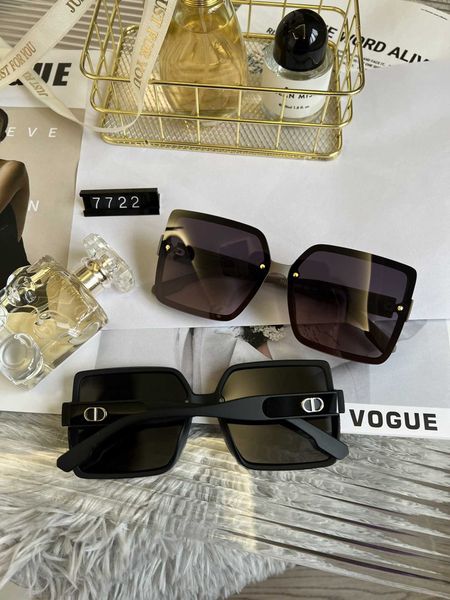 new d letter frameless nylon lenses fashion hollow out mirror legs women's large frame travel sunvisor sunglasses, White;black
new d letter frameless nylon lenses fashion hollow out mirror legs women's large frame travel sunvisor sunglasses, White;black